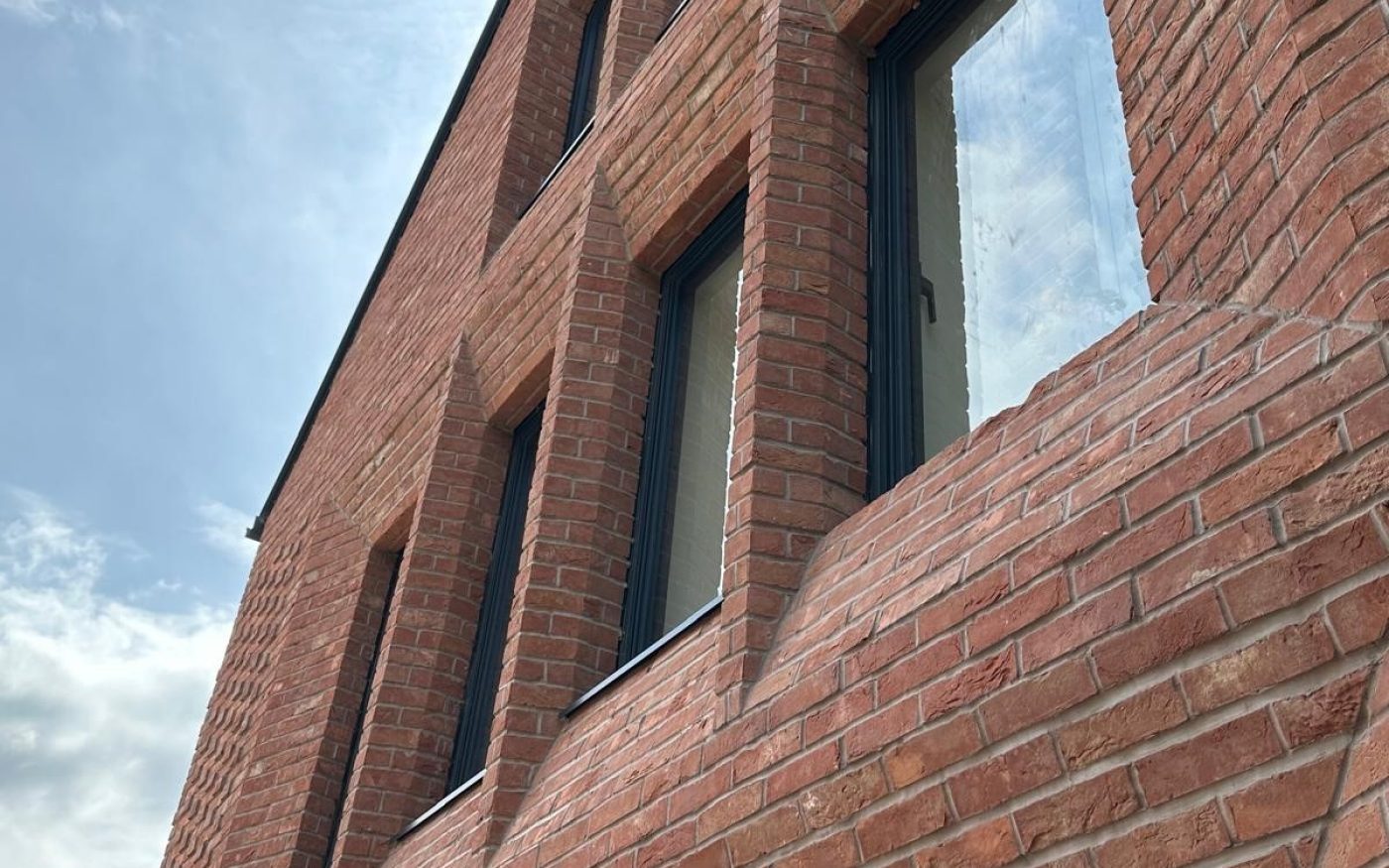 close up of wienerberger reno red multi brick used