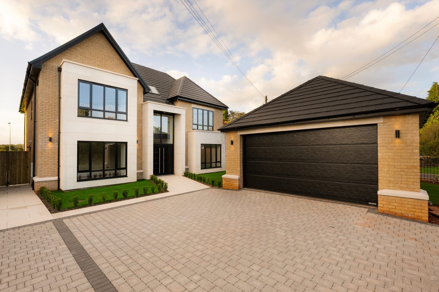 Large modern detached home in Bristol