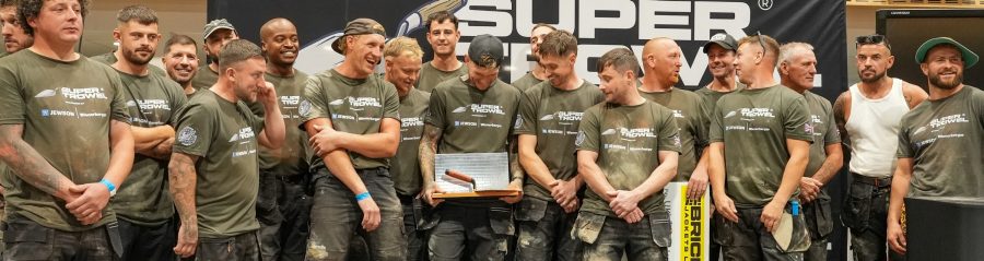 Super Trowel competitors smiling for a group photo