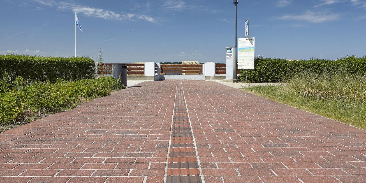 lake, beach chair, lantern, bushes, flag, paving