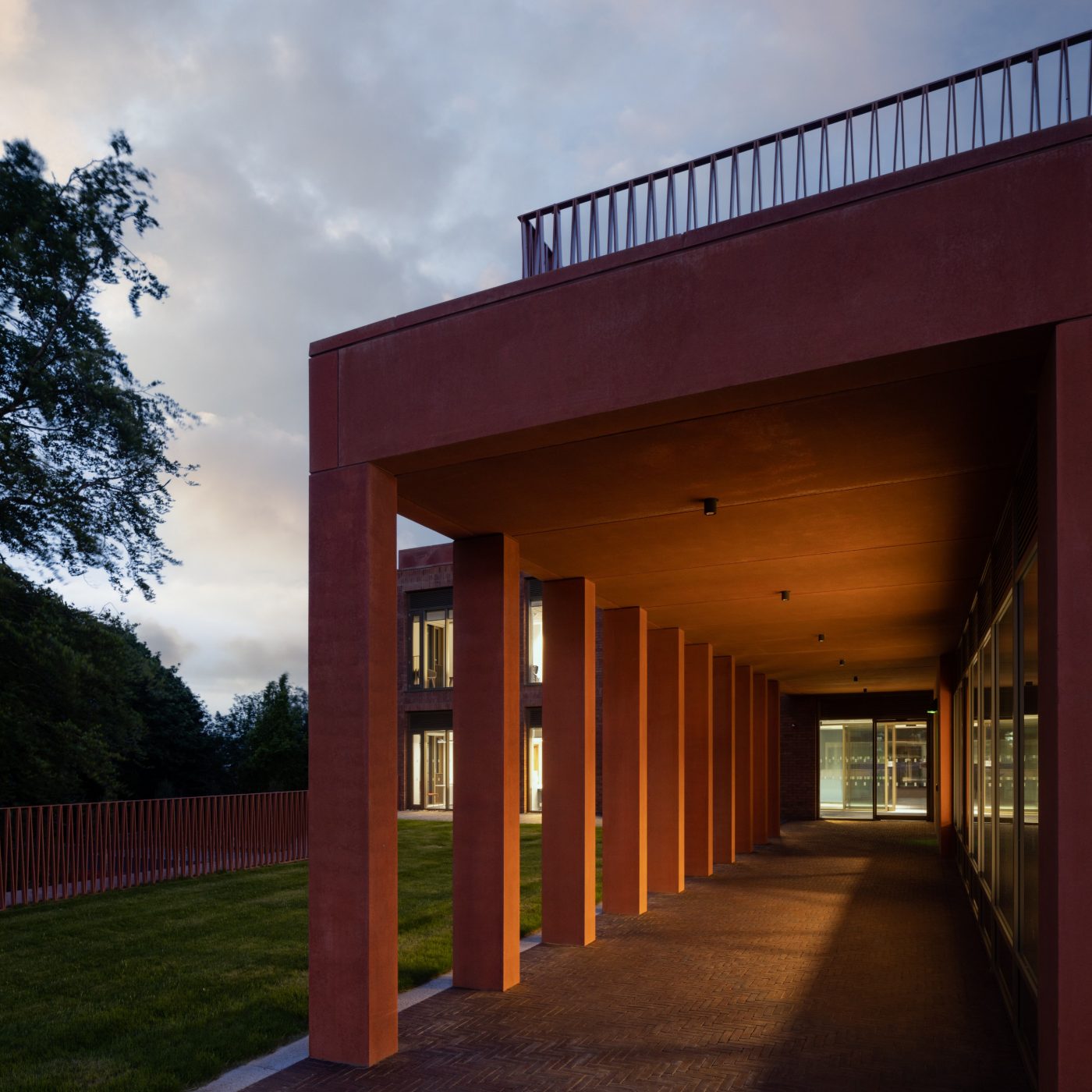 QUB Riddel Hall 
