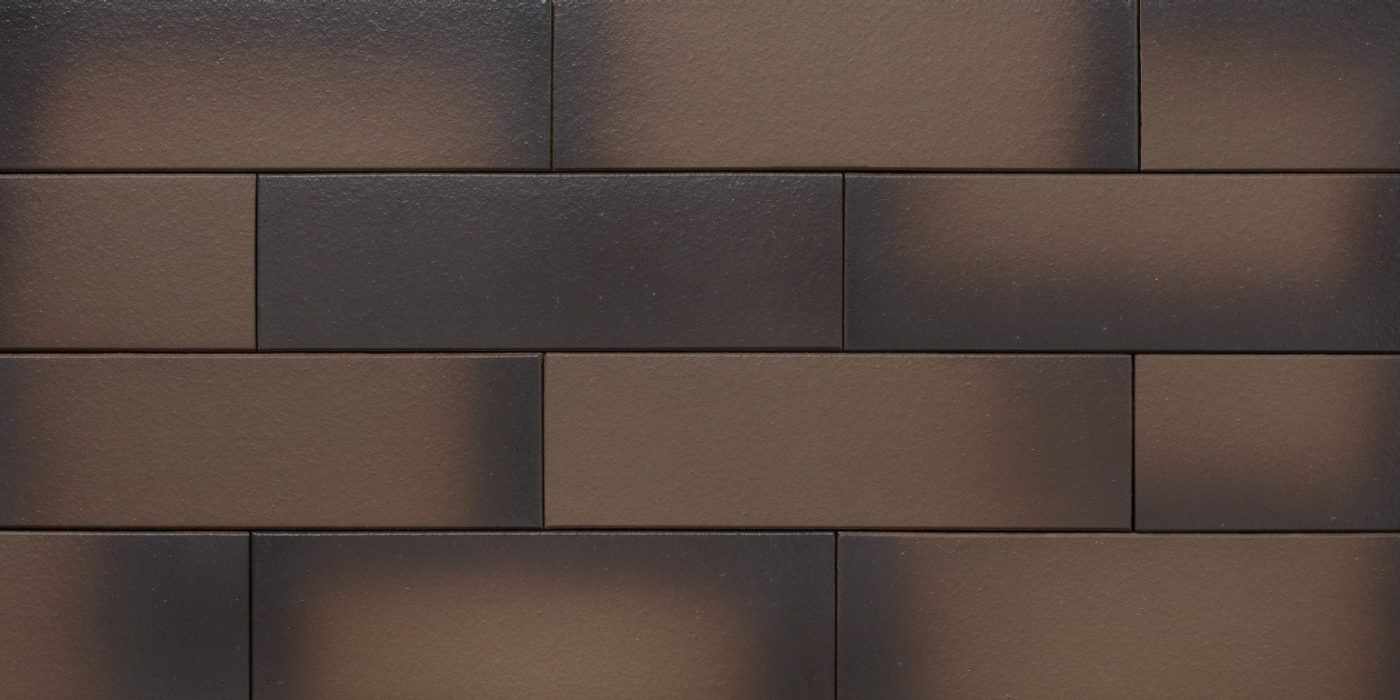 Armis_Rum_Brown