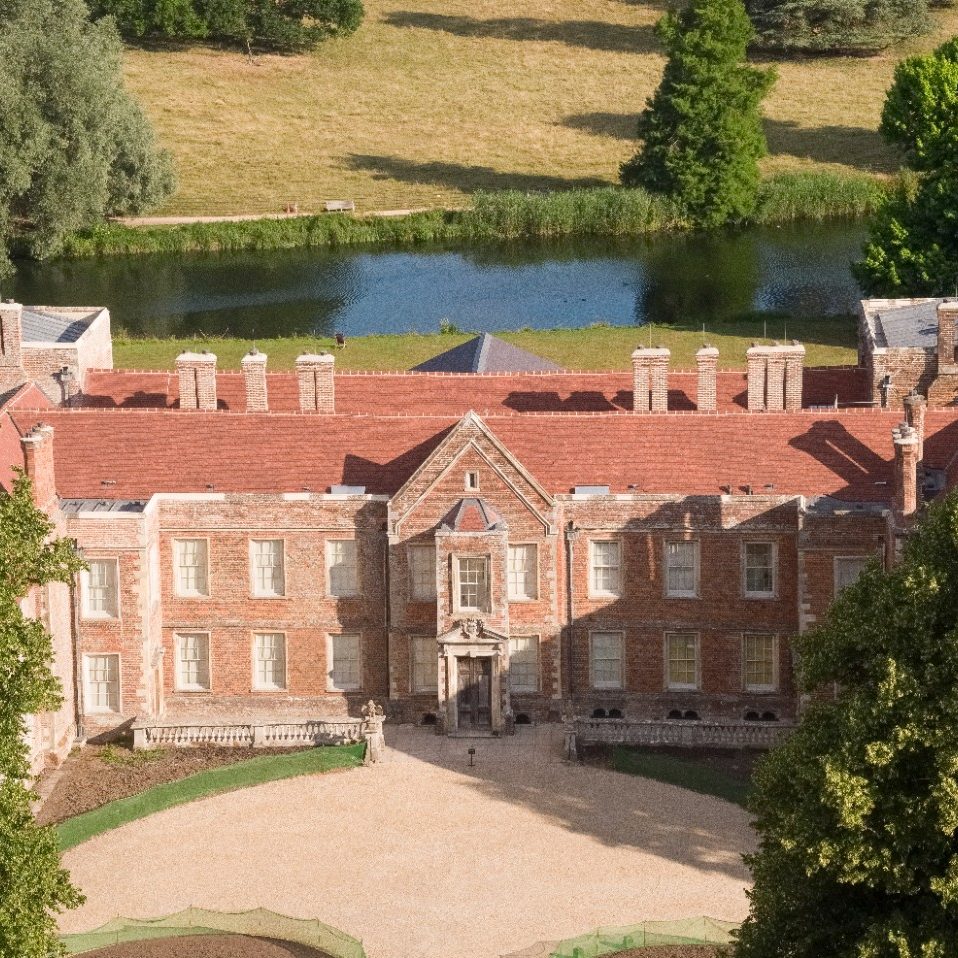 Overhead shot of the Vyne Tudor mansion and driveway