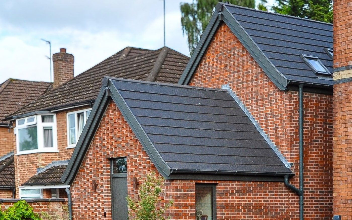 Side profile of the roof that displays wienerberger cassius slate tiles used