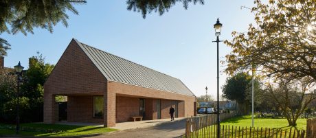 Gunnersbury Cemetery modern building