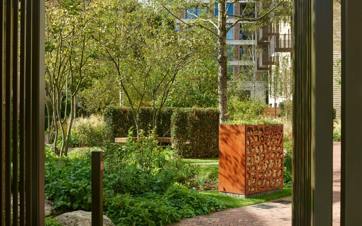 South gardens, Elephant Park in London with modern sculpture