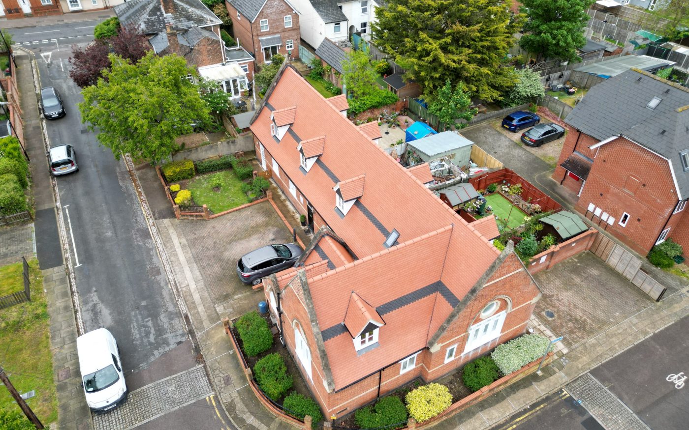 areial view of surrounding neighbourhood of new social housing renovation
