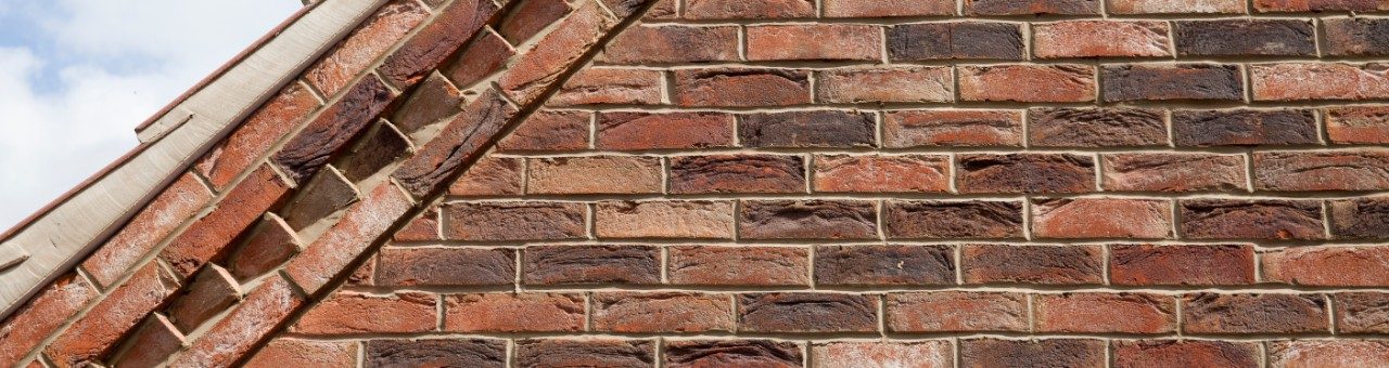 How do I choose the correct brick bonding pattern