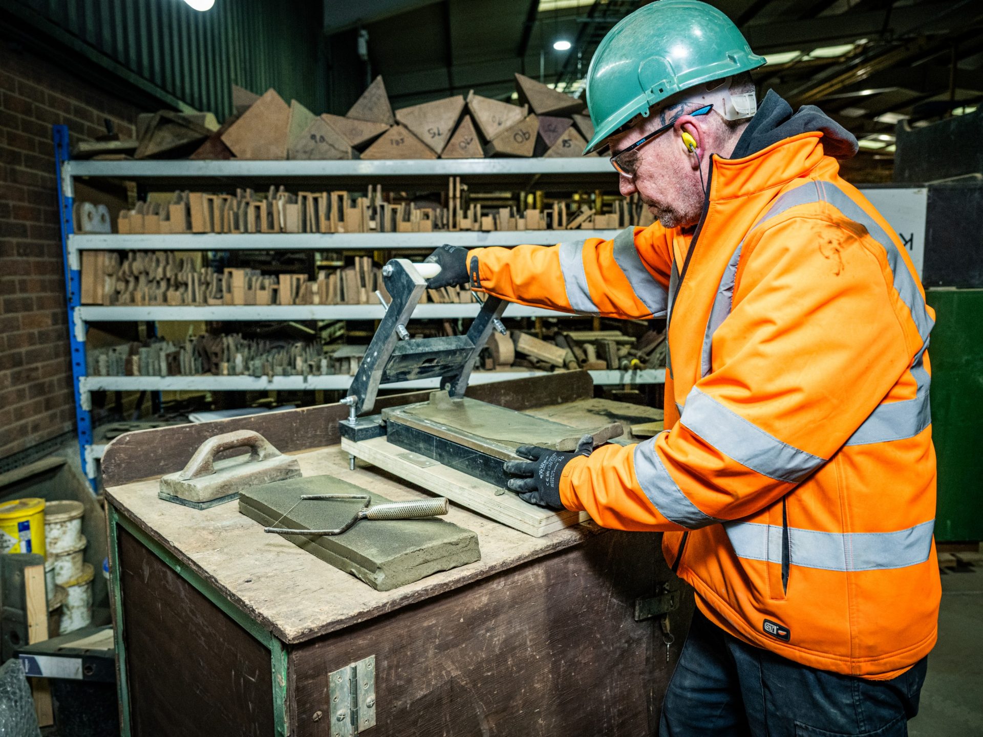 Chris Staines Broomfleet Factory 004