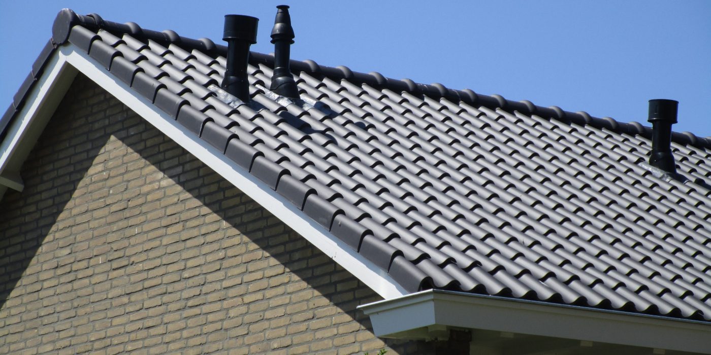 Renovatie 60 woningen | Govert Flinckstraat, Gerard Doustraat, Jan van Goyenstraat, van der Veldestraat, Krimpen aan de IJssel | Rooftile: OVH Vario leikleur mat engobe | Contractor: Heembouw, Roelofarendsveen | Roofer: Patina, Beverwijk | Dealer: BC Filippo, Beverwijk