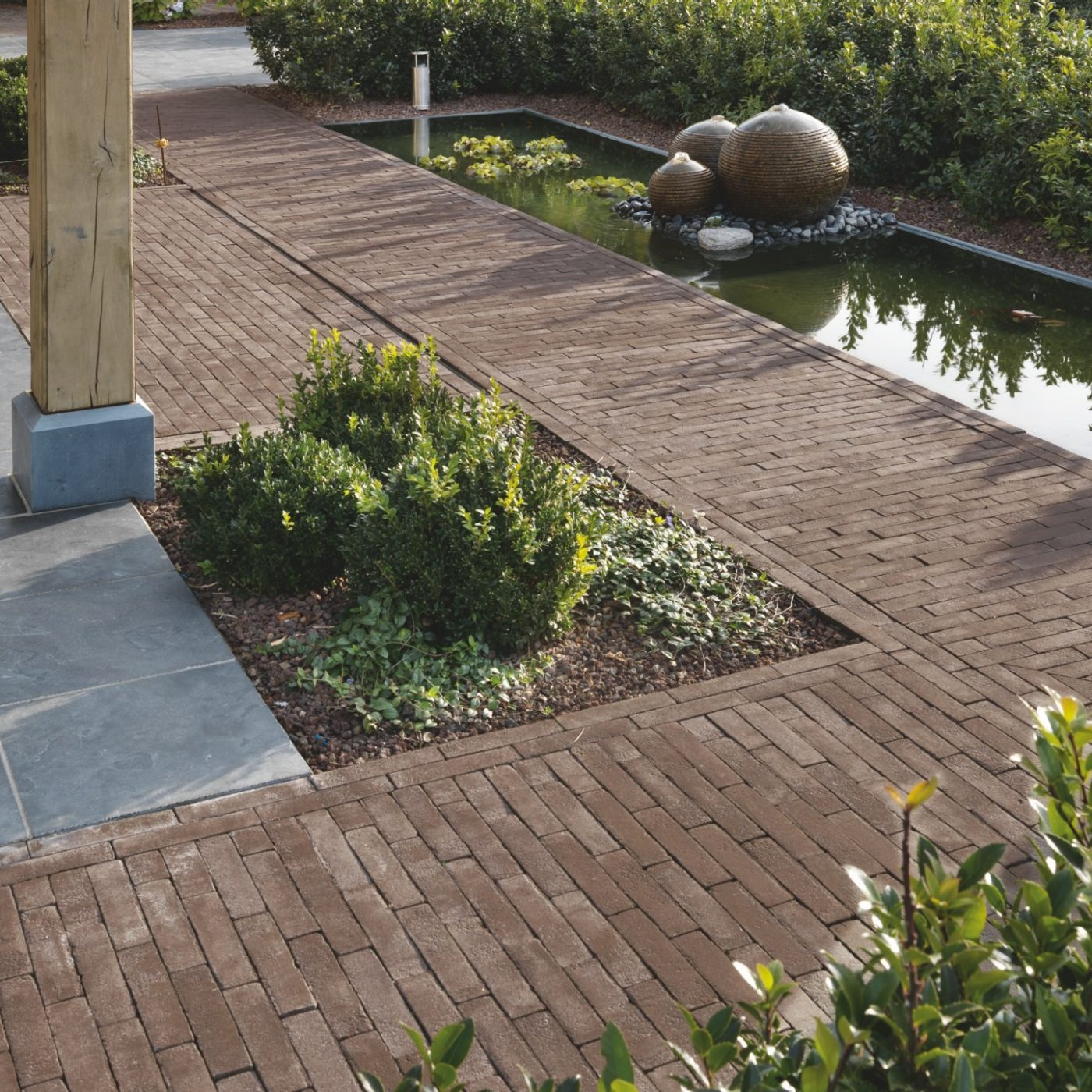 Wienerberger: referentie kleiklinkers: Arte Mastiek zwart, Schanshoeveweg 8, 2840 Rumst