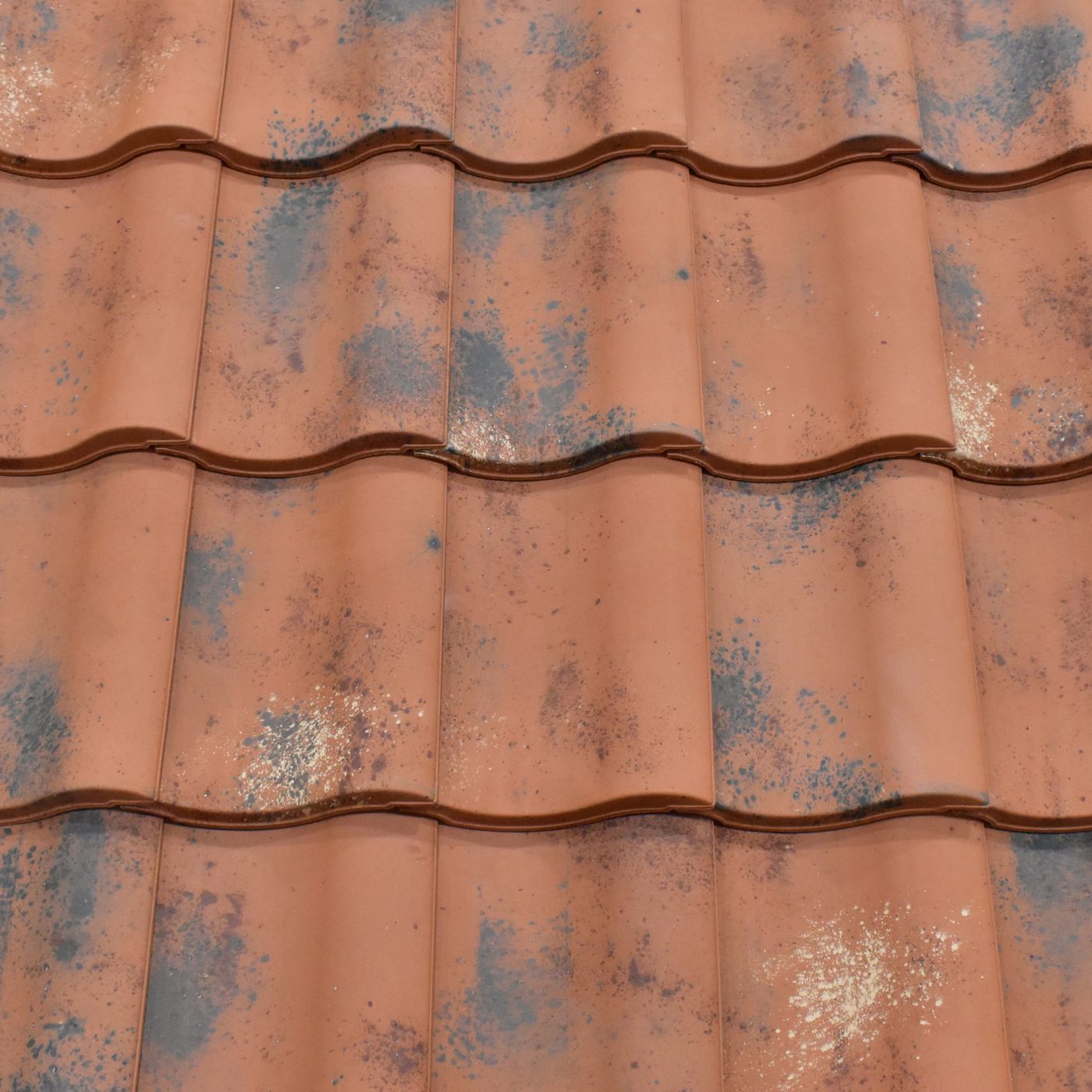 Neo Plus Victorian Red